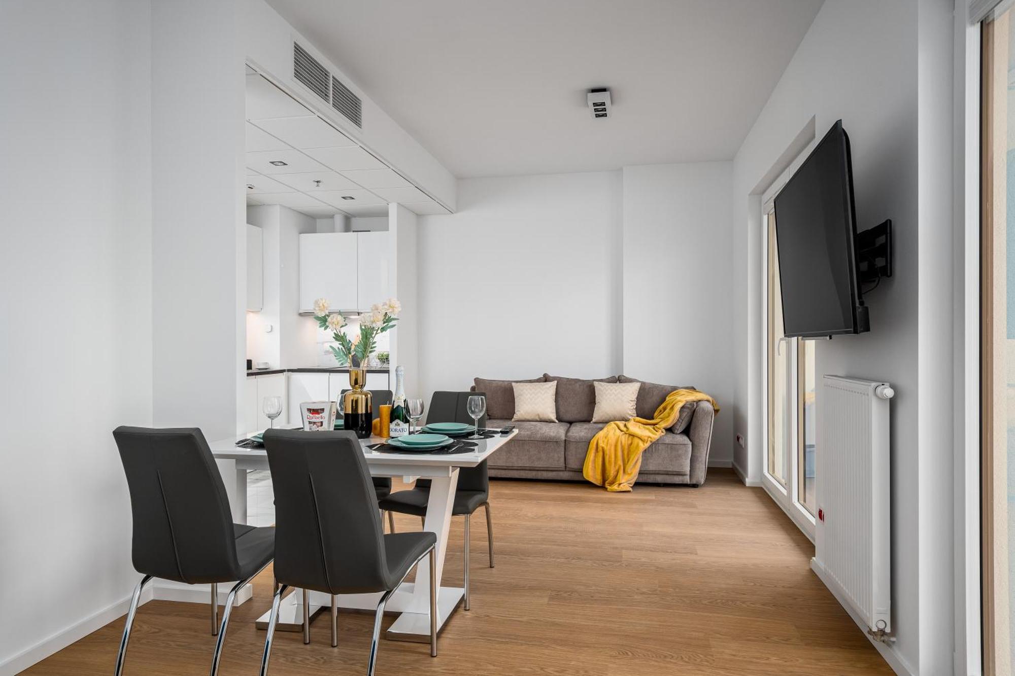 Apartamenty Dla Wszystkich Kasprzaka 29 Warsaw Exterior photo